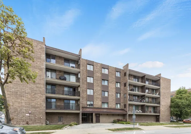 828-graceland-ave-502-des-plaines-il-60016/hzid_0361be35