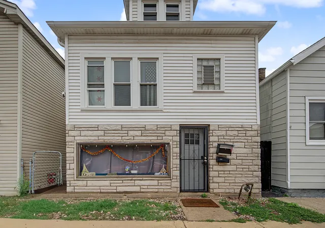 13412-s-brandon-ave-chicago-il-60633/hzid_c7e7948f
