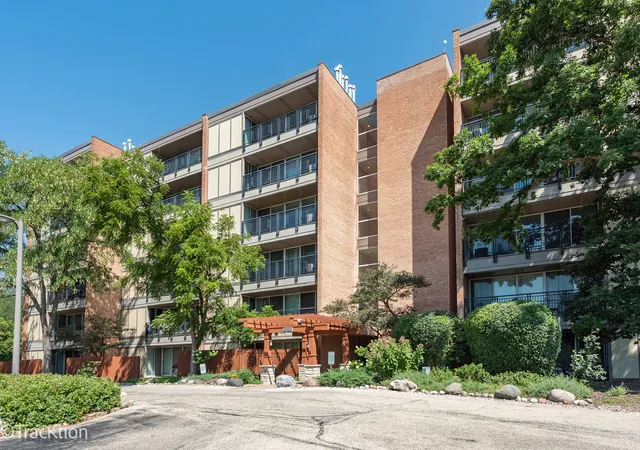 5950-oakwood-dr-1h-lisle-il-60532/hzid_416060b8