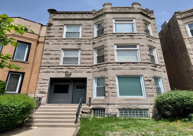 432-e-45th-place-chicago-il-60653/hzid_83573b09
