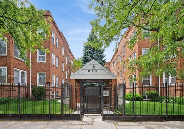4916-n-kedzie-ave-2w-chicago-il-60625/hzid_4270805d