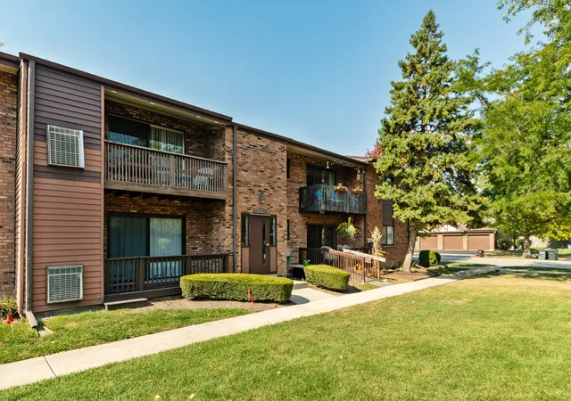 18001-oak-park-ave-d-tinley-park-il-60477/hzid_3ec53af8