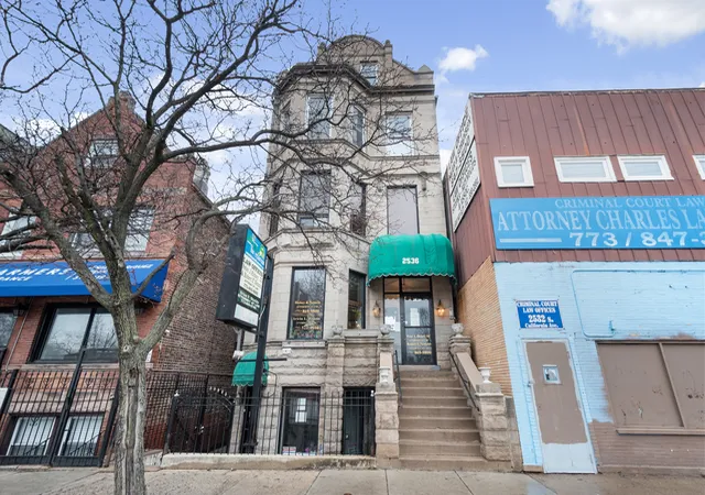 2536-s-california-st-chicago-il-60608/hzid_2970405d