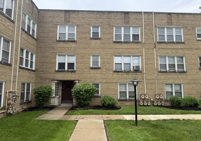 1747-w-95th-place-1-chicago-il-60643/hzid_a8db7b16