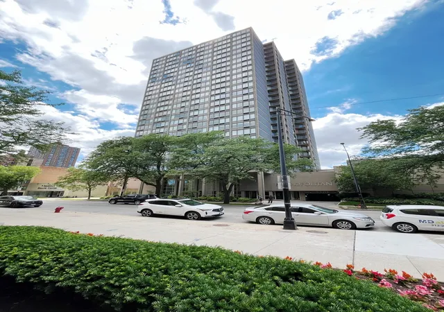 5320-n-sheridan-rd-2110-chicago-il-60640/hzid_5d0c05ad