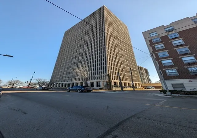 6700-s-south-shore-dr-15h-chicago-il-60649/hzid_22871a1e