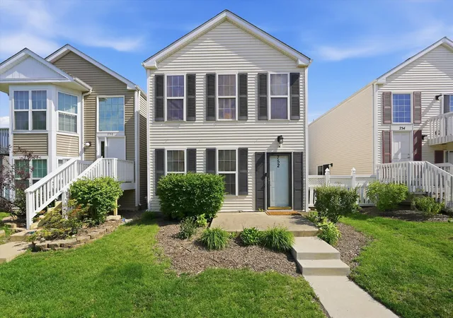 752-four-seasons-blvd-752-aurora-il-60504/hzid_7b565c35