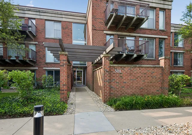 381-kelburn-rd-214-deerfield-il-60015/hzid_4b92e878