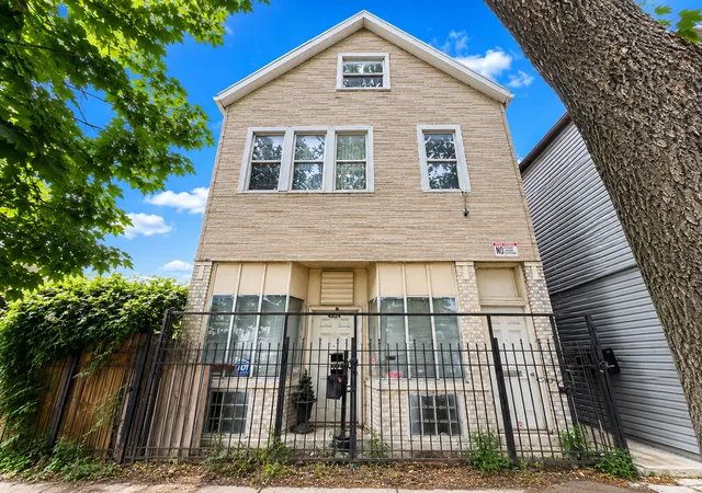 4324-s-hermitage-ave-chicago-il-60609/hzid_5cb6c868