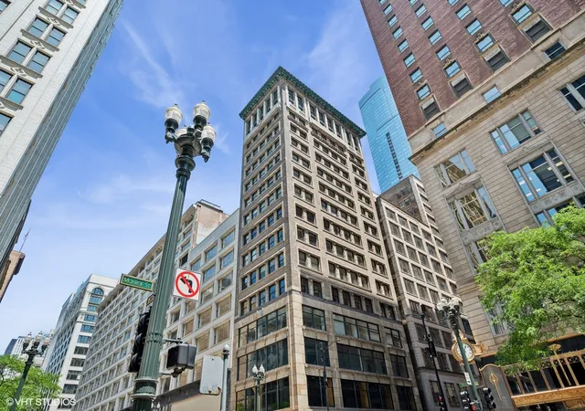 6-e-monroe-st-500-chicago-il-60603/hzid_be879ef8