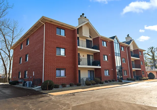 18245-66th-court-3a-tinley-park-il-60477/hzid_db82b7ce