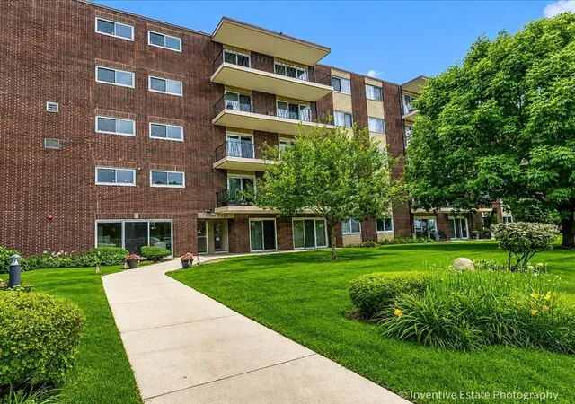 5300-walnut-ave-22b-downers-grove-il-60515/hzid_c6b7bc0f