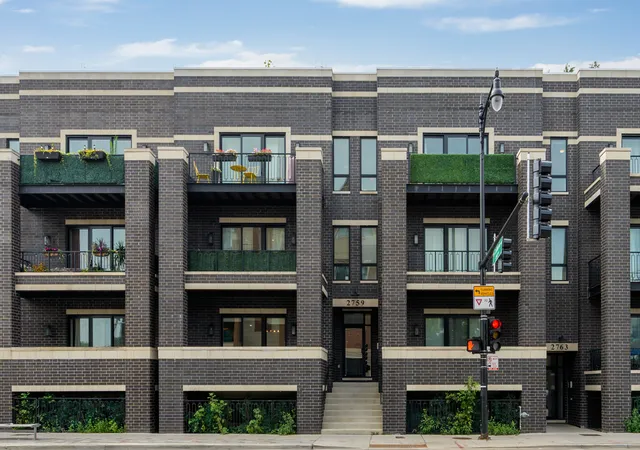 2759-w-lawrence-ave-2w-chicago-il-60625/hzid_f6881fb7