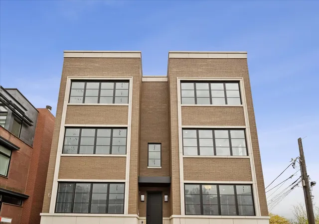 2644-n-lakewood-ave-2n-chicago-il-60614/hzid_3097f4d5