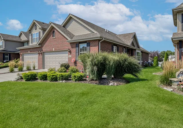 25632-s-riley-erin-rd-manhattan-il-60442/hzid_d9dcb7ef