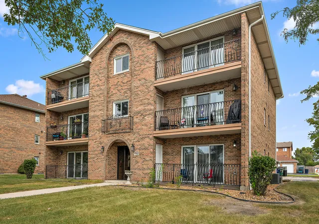 9960-w-153rd-street-1w-orland-park-il-60462/hzid_7c0283f8
