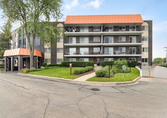 4949-golf-rd-310-skokie-il-60077/hzid_85c1c088