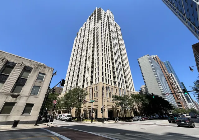 1250-s-michigan-ave-1209-chicago-il-60605/hzid_b24d247e