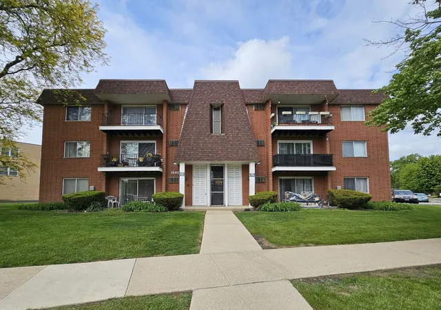 12620-s-alpine-dr-9-alsip-il-60803/hzid_063501f6