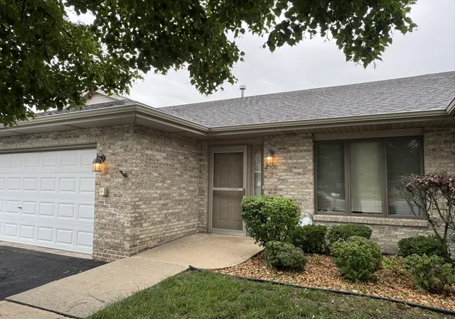 2508-par-four-ct-0-joliet-il-60436/hzid_51df32e9