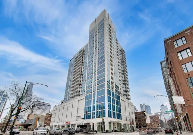 757-n-orleans-st-1105-chicago-il-60654/hzid_2eea9899