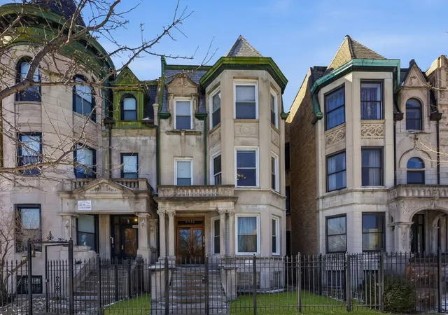 4736-s-prairie-ave-chicago-il-60615/hzid_73496cfe