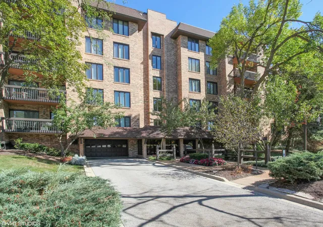 1771-mission-hills-rd-312-northbrook-il-60062/hzid_935e7eaf