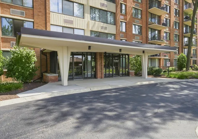2000-saint-regis-dr-6f-lombard-il-60148/hzid_3acb7e28