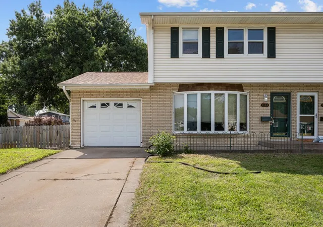 1131-48th-st-16-moline-il-61265/hzid_f53498f4