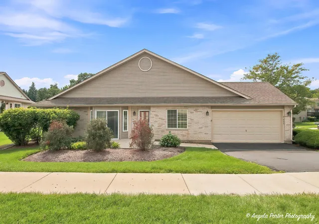 1744-court-st-1744-mchenry-il-60050/hzid_cfe48bcc