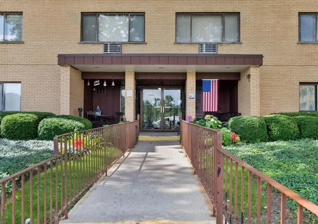 6670-s-brainard-ave-409-countryside-il-60525/hzid_d1c3d05d