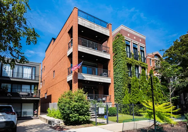 920-w-wrightwood-ave-2-chicago-il-60614/hzid_d9f9970c