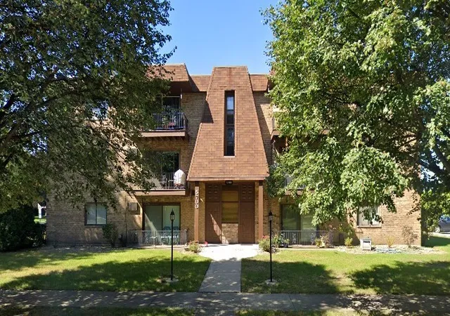 5700-128th-street-11-crestwood-il-60418/hzid_cb81b633