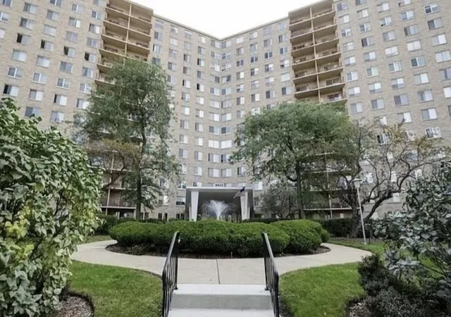 6833-n-kedzie-ave-1009-chicago-il-60645/hzid_9976f8ac
