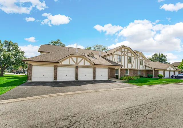 9151-sutton-ct-93-orland-park-il-60462/hzid_2f7f224e