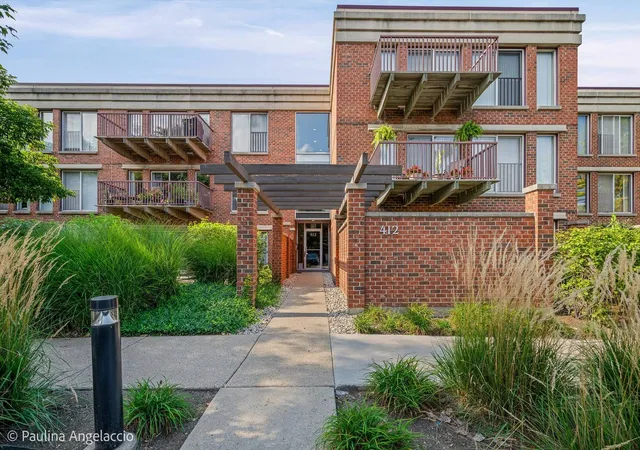 412-kelburn-rd-212-deerfield-il-60015/hzid_0989ff44