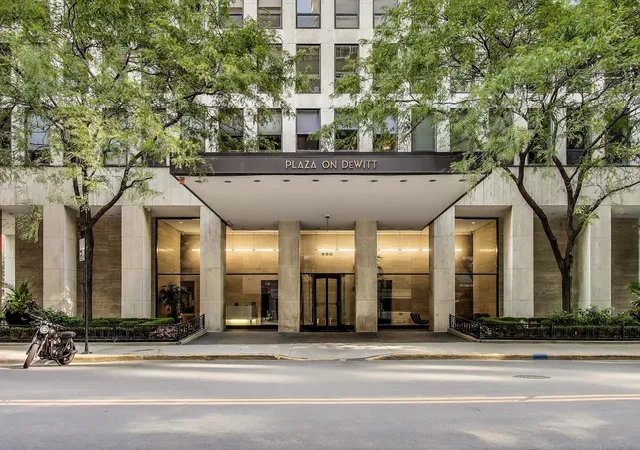 260-e-chestnut-st-3706-chicago-il-60611/hzid_a1b9ed61