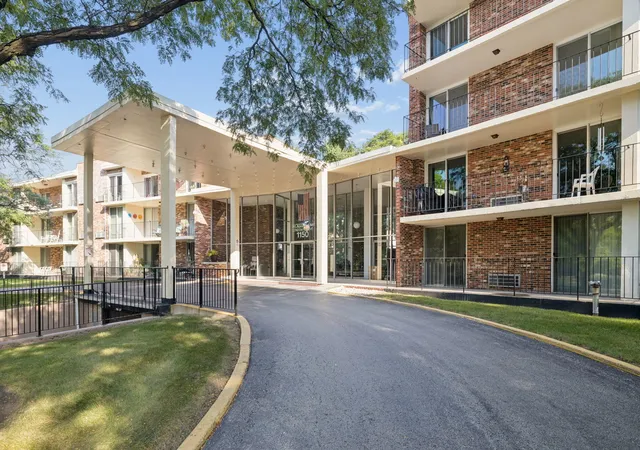 1150-e-jackson-st-2d-lombard-il-60148/hzid_79f60c40