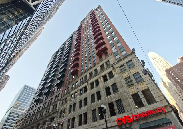 208-w-washington-st-1210-chicago-il-60606/hzid_88837d4f