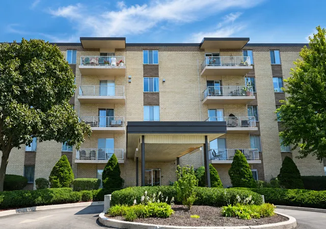 110-w-butterfield-rd-307s-elmhurst-il-60126/hzid_3807ad3f