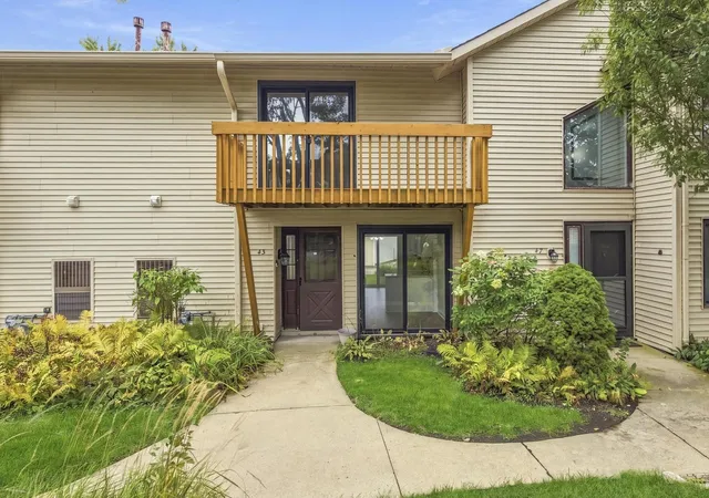 43-constitution-ct-43-vernon-hills-il-60061/hzid_5997a3b3