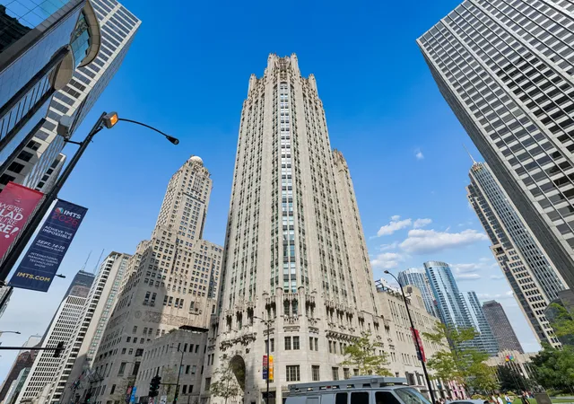 435-n-michigan-ave-408-chicago-il-60610/hzid_754b8e3d