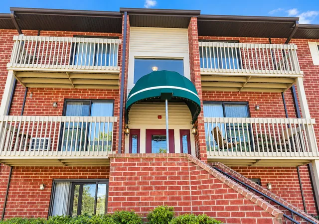 980-n-lakeside-dr-1b-vernon-hills-il-60061/hzid_b8376470