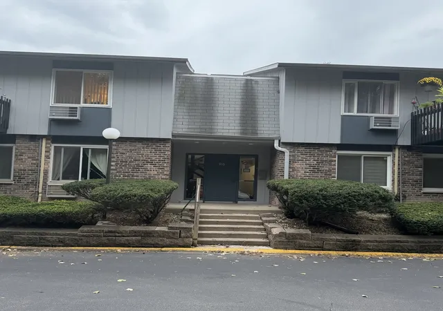 916-e-old-willow-rd-102-prospect-heights-il-60070/hzid_a84abe91