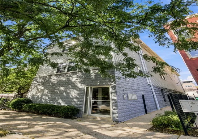 1640-w-diversey-ave-6-chicago-il-60614/hzid_bed2c3cb