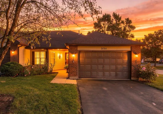 21311-silktree-cir-0-plainfield-il-60544/hzid_8f3fec85