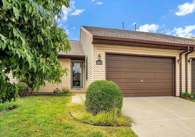 403-clearwater-dr-403-champaign-il-61822/hzid_1f8f8ee4