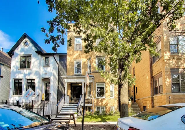 3705-n-paulina-st-2-chicago-il-60613/hzid_67868a1c