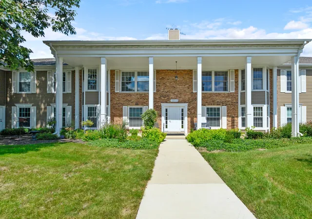 1105-spring-garden-cir-5-naperville-il-60563/hzid_8ef4df27