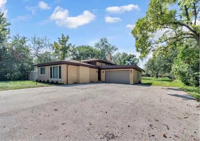19232-kedzie-ave-flossmoor-il-60422/hzid_48fe63d0